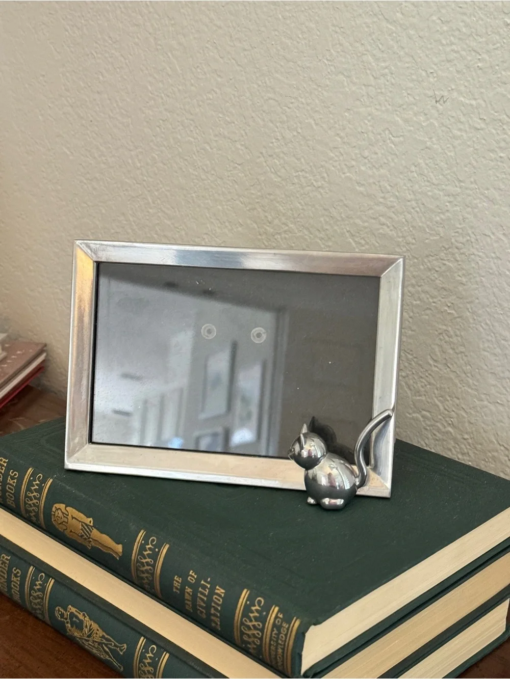 MCM Chrome Silver Cat Accent Picture Frame Holds 4 × 6 inch photo